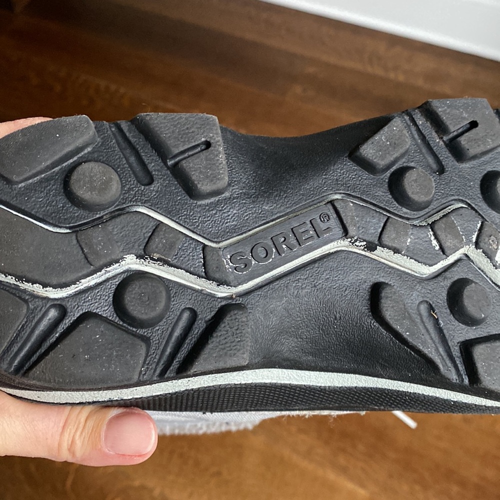 SOREL snow boot very warm - Picture 6 of 6